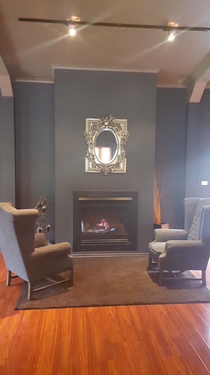 Montrose Barn House- Entire Home Экстерьер фото